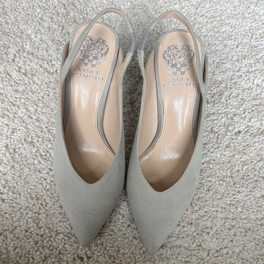 Vince Camuto Light Gray Pointed Slingback Heels